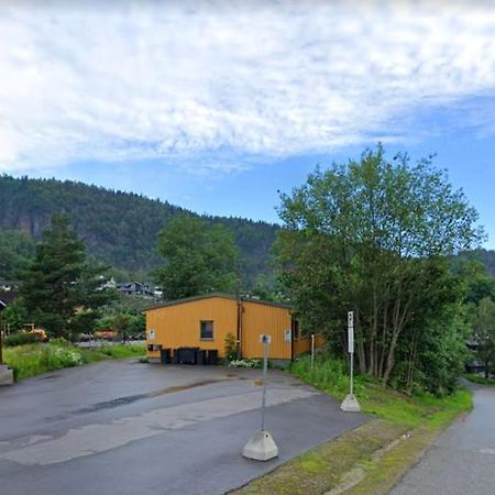 Hvalstad Hostel Asker Buitenkant foto